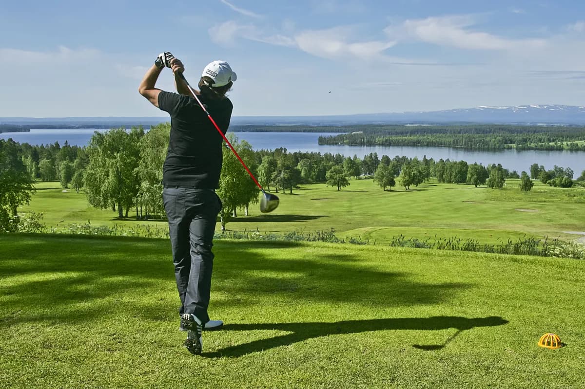 Cameron Young vinner 2026 Players Championship efter Ludvig Åbergs kollaps