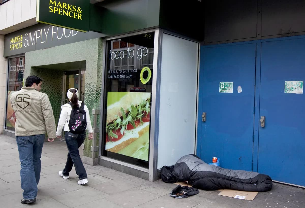 Nepalesisk man hittad död efter att ha sovit utomhus i Sydney