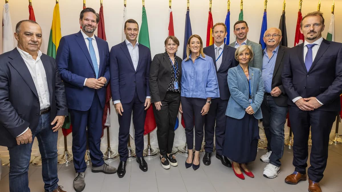 Storbritannien uppdaterar reseinformation på grund av Mellanösternkrisen