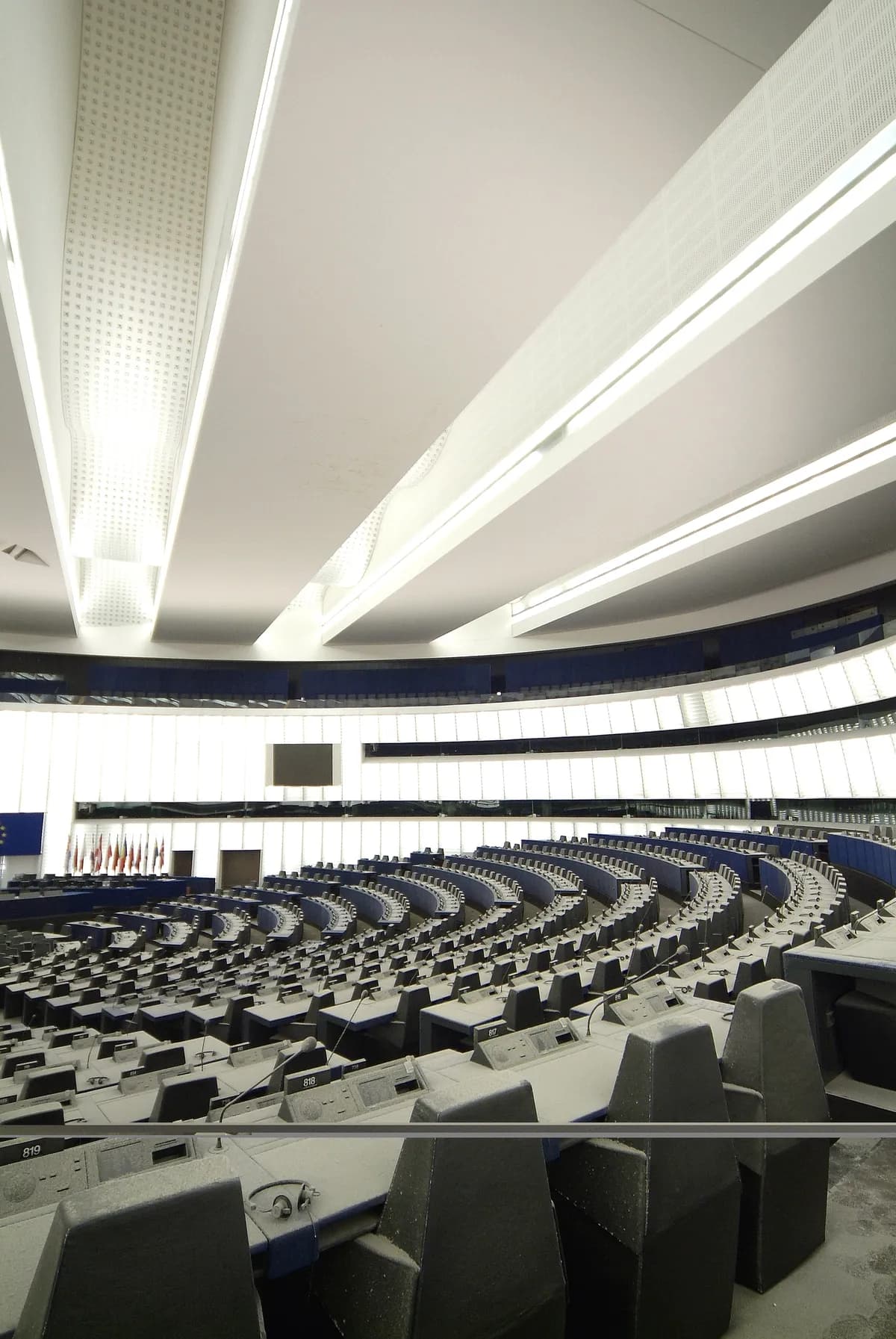 Balkongtak rasade i Uppsala-byggnad – hyresgäster organiserar sig