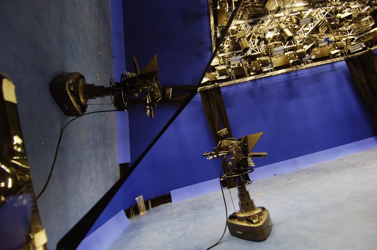 Jeremy Clarkson återvänder som programledare för nya säsongen av Vem vill bli miljonär?