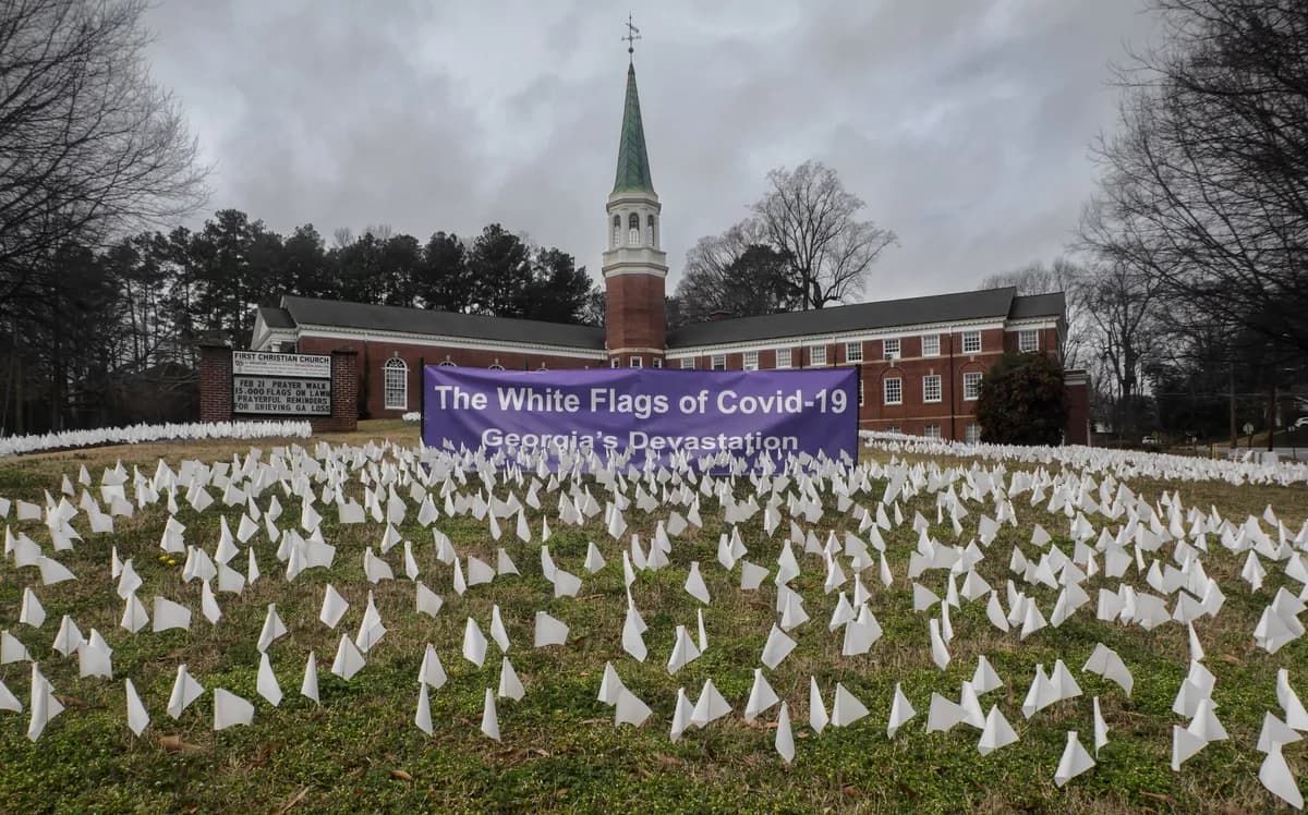 Cummings stoppade Johnson från att träffa drottningen på grund av COVID-farhågor