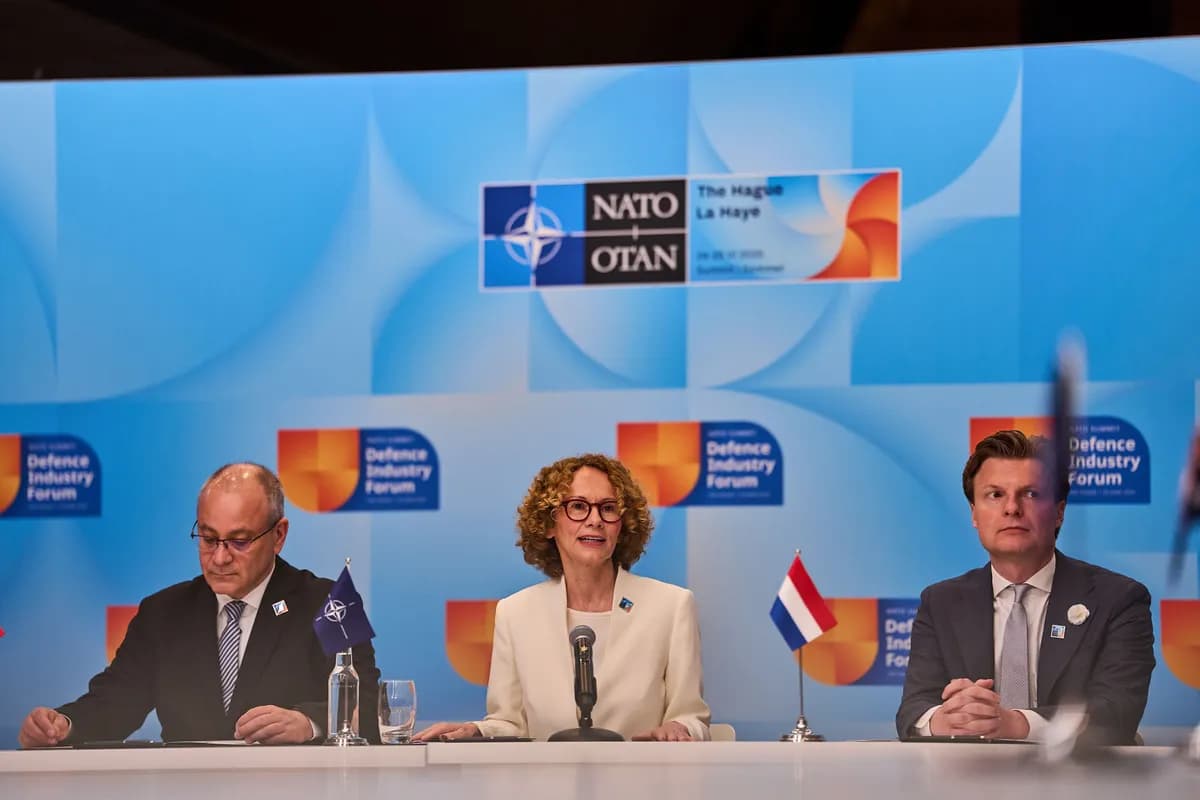 Trump anordnar latinamerikansk toppmöte i Miami för att bilda