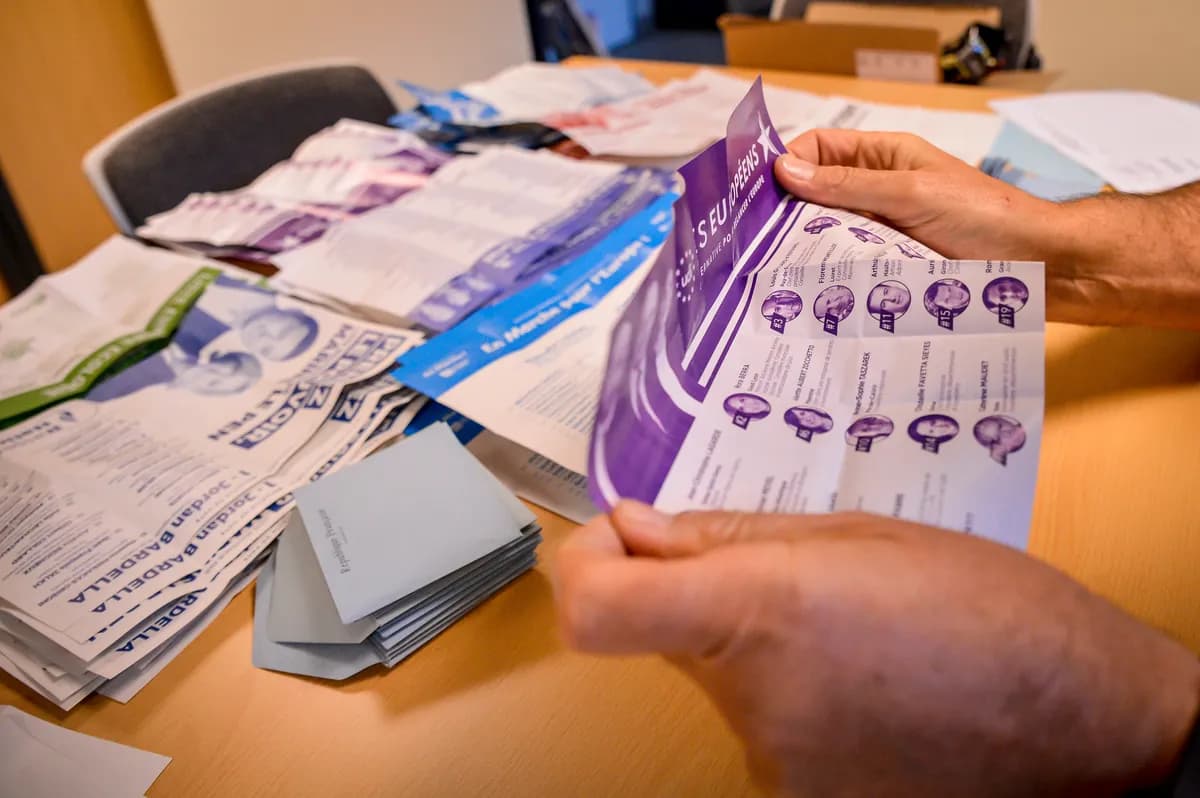 Speculation grows over Rayner leadership challenge amid public skepticism