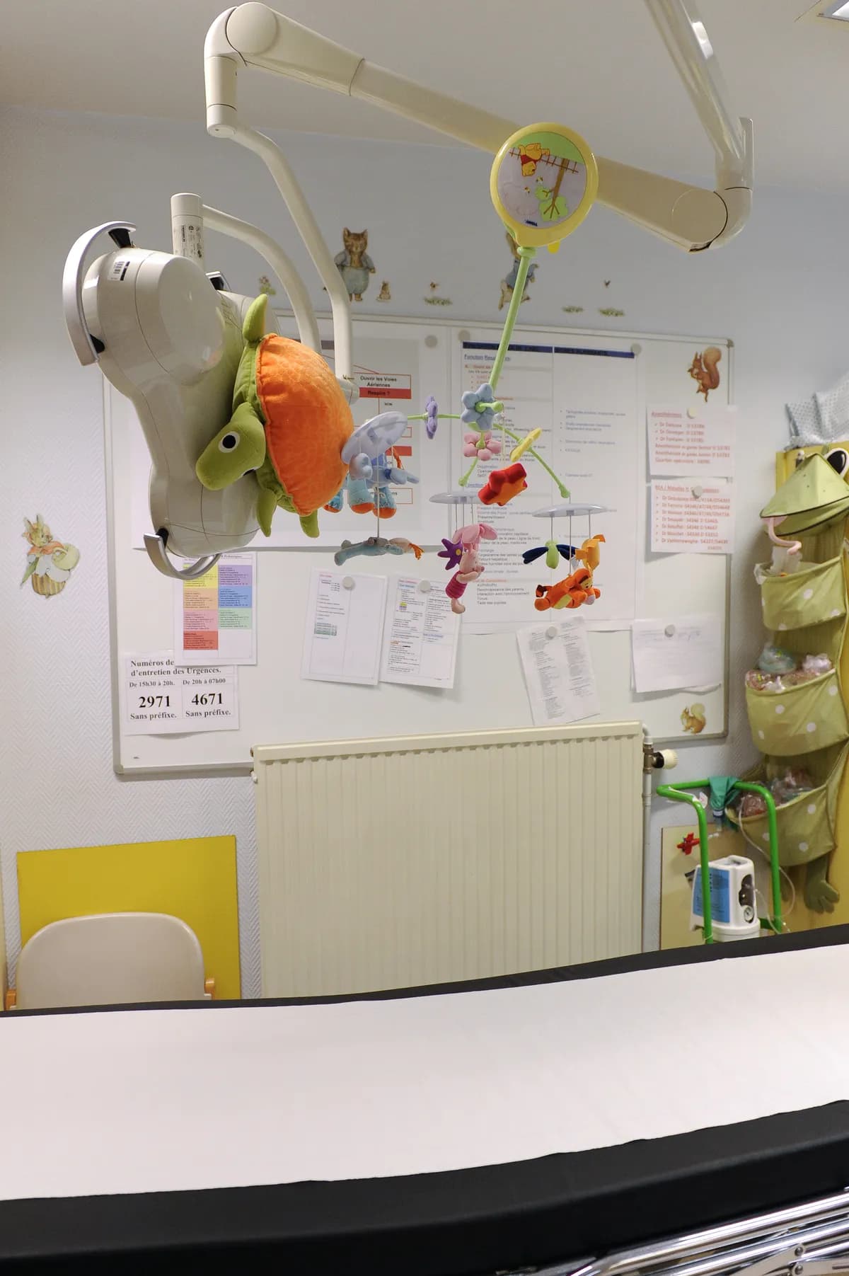 Londonkvinna förlamad efter ryggmärgsstroke från brosk