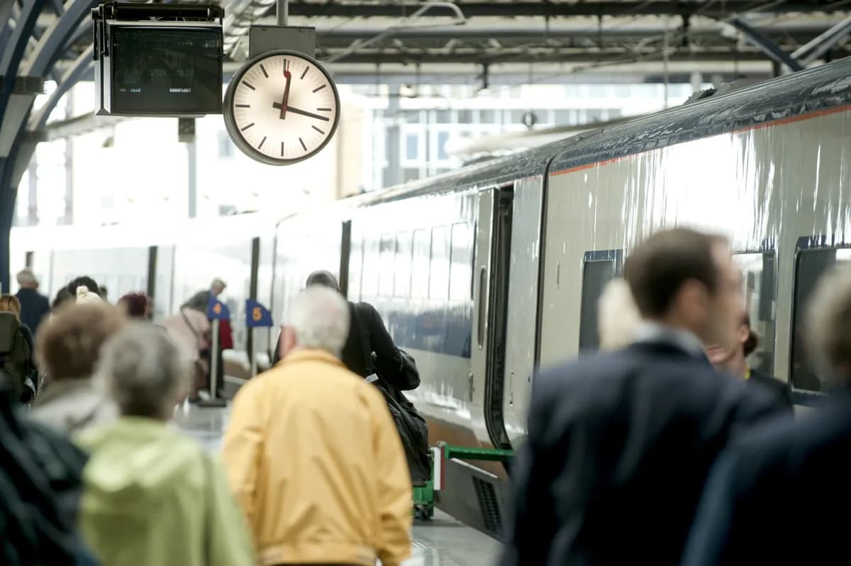 Billie Eilishs stalkare dödad i tågolycka, uppger myndigheter
