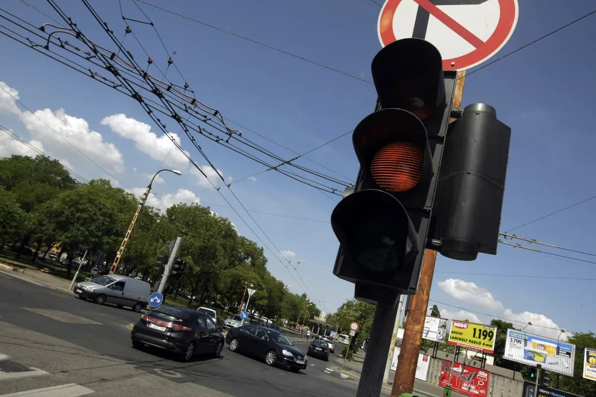 Gröna partiets transportpolitik väcker konservativa anklagelser om 'krig mot