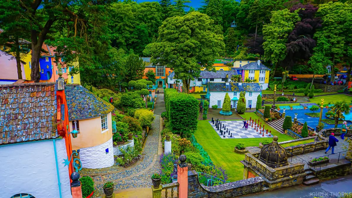 Beckham och kung Charles designar trädgård för Chelsea Flower Show