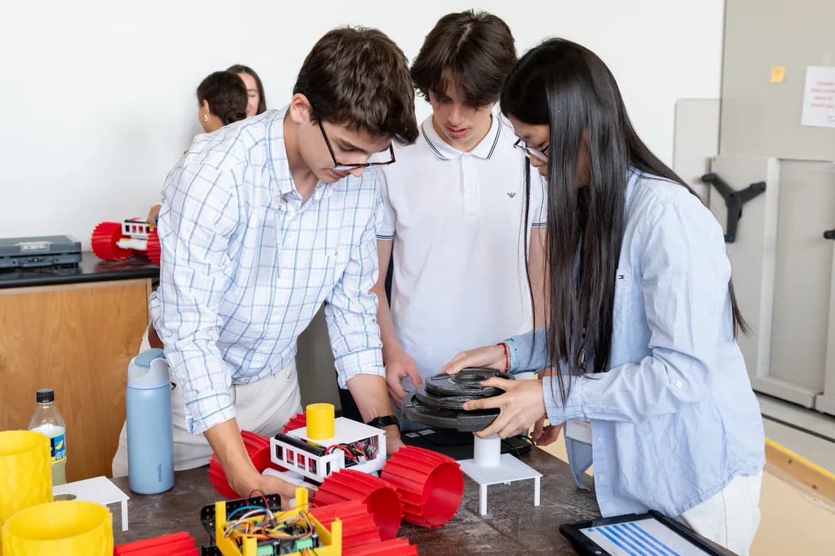 NASA Glenn Research Center Hosts High School Engineering Institute This July