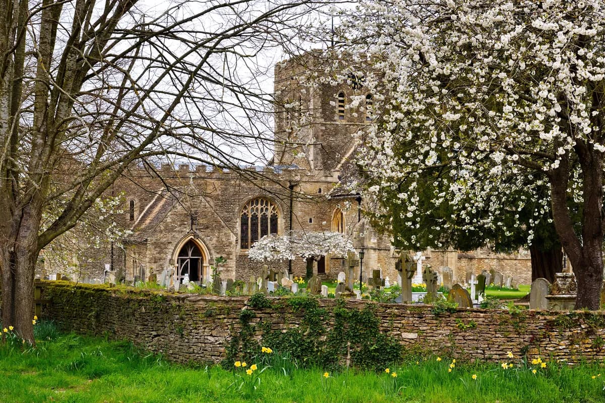 Easter Celebrations Contrast with Fear in Syrian Orthodox Communities