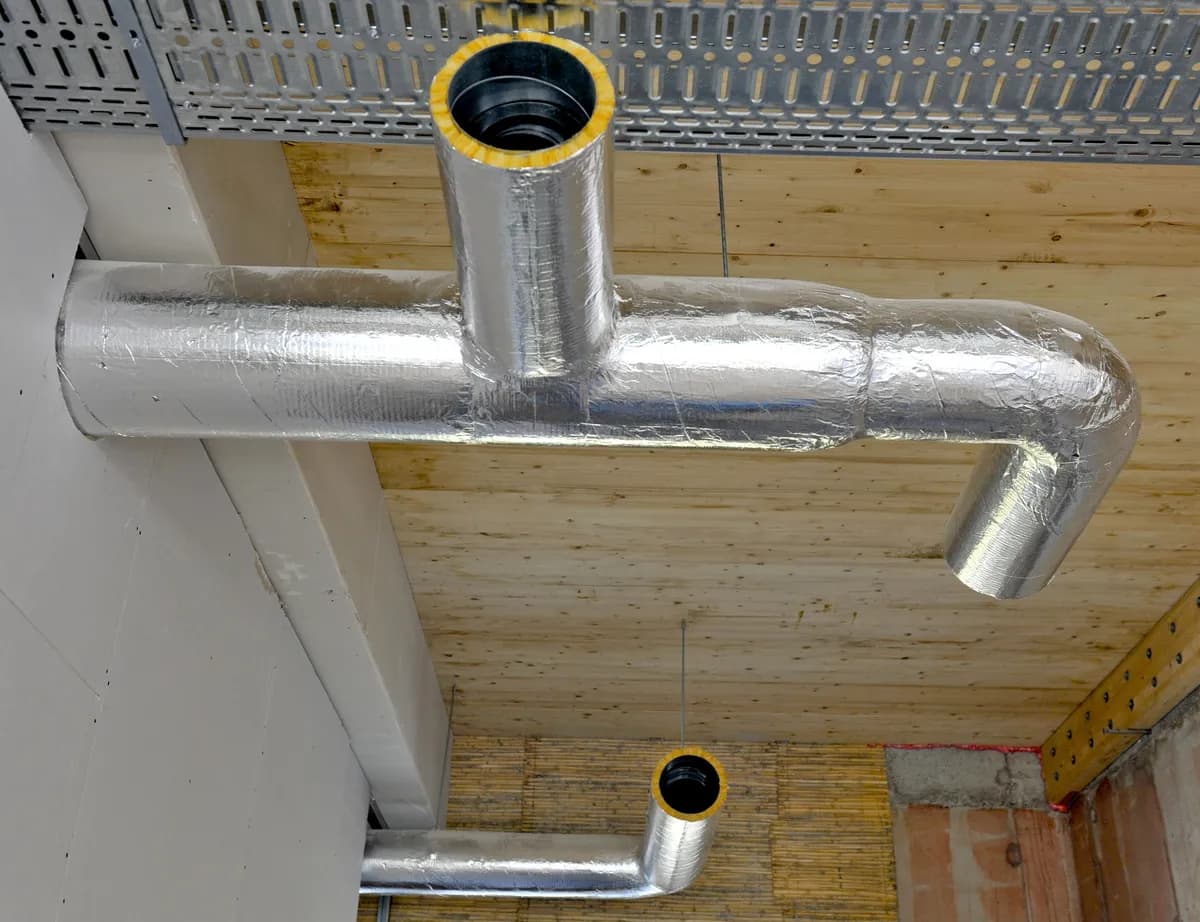 Volution workers in Växjö endure fourth winter of cold indoor conditions