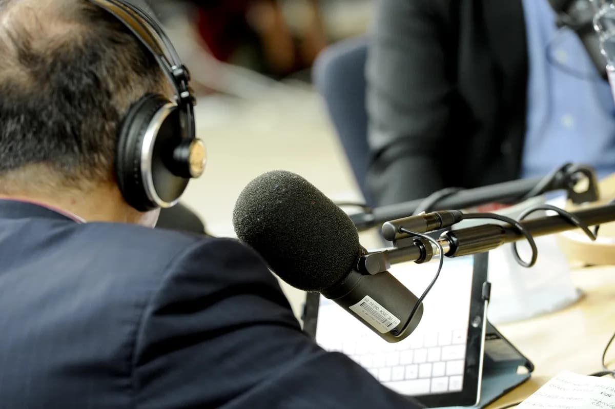 Sam Matterface återvänder till jobbet efter faderns plötsliga död