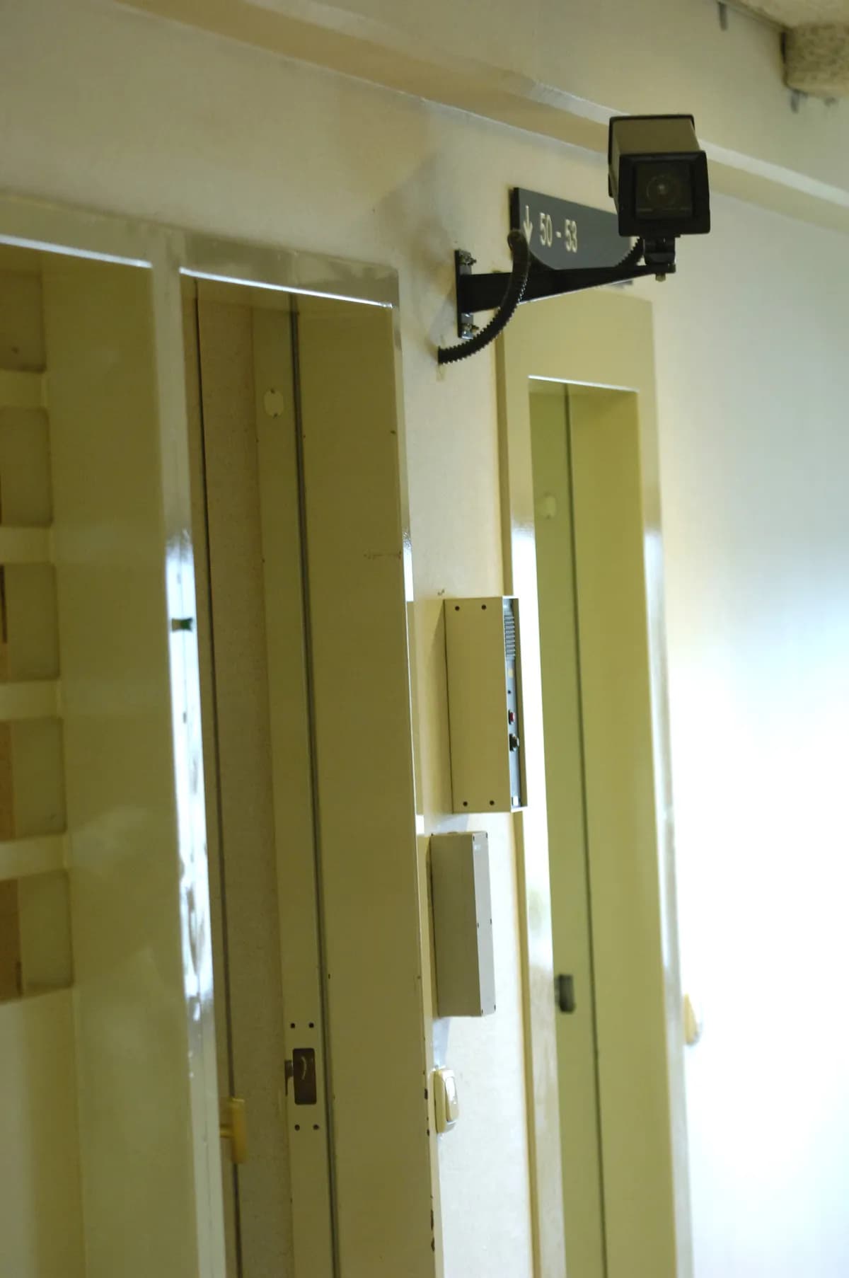 Hustrun: Ingen kontakt med maken fängslad i Iran