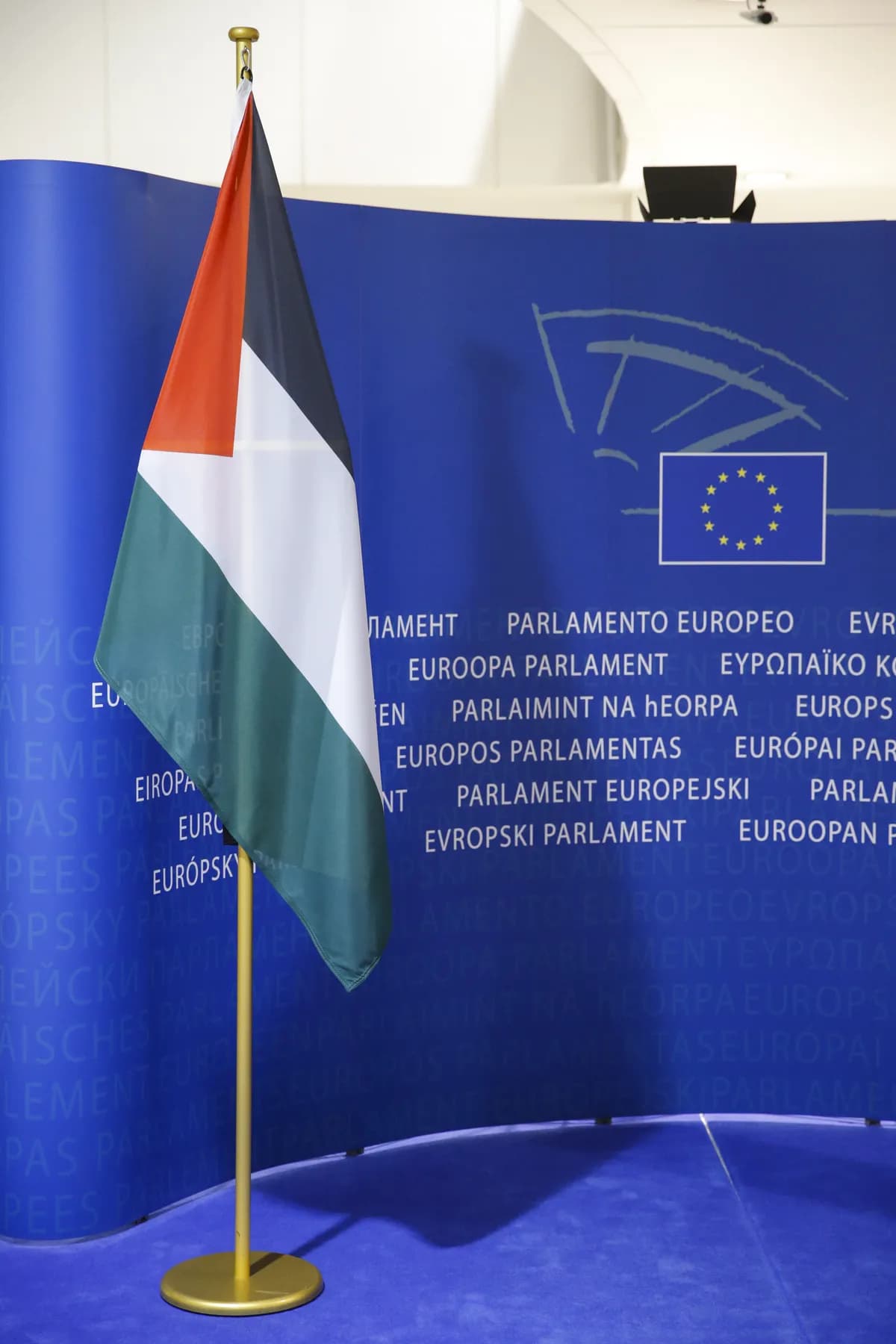 Palestinier röstar i första lokalvalet sedan Gazakriget