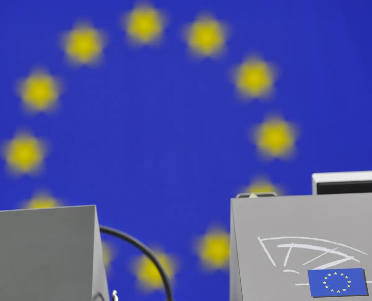 Mellanösternkonflikten bromsar eurozonens tillväxt och driver inflationen