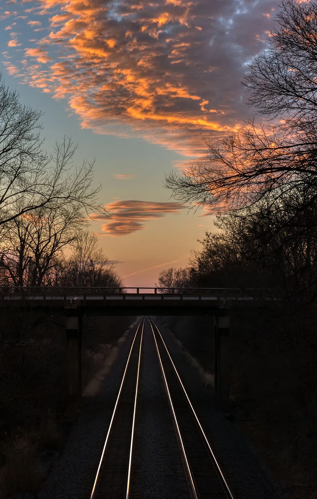 Nedfallen kontaktledning stoppar tågtrafiken mellan Flen och Katrineholm