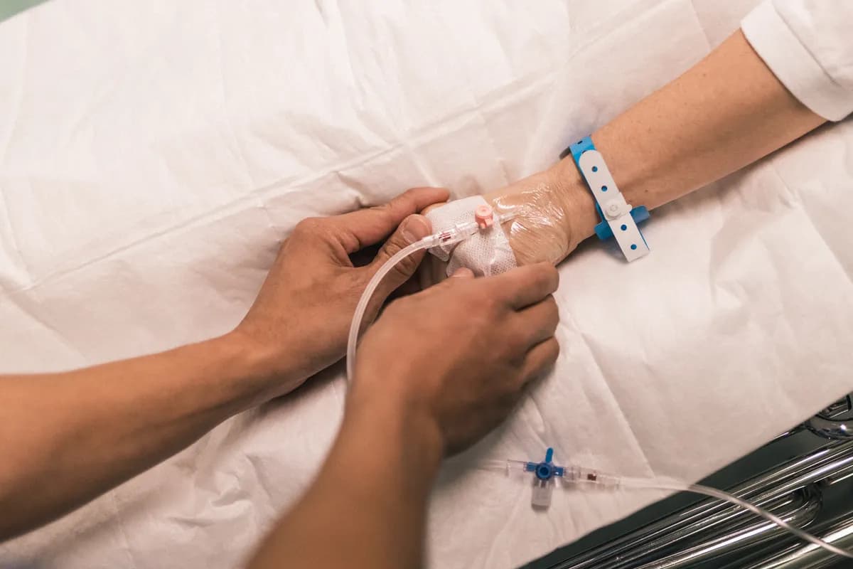 Kina godkänner världens första kommersiella hjärnimplantat för förlamning