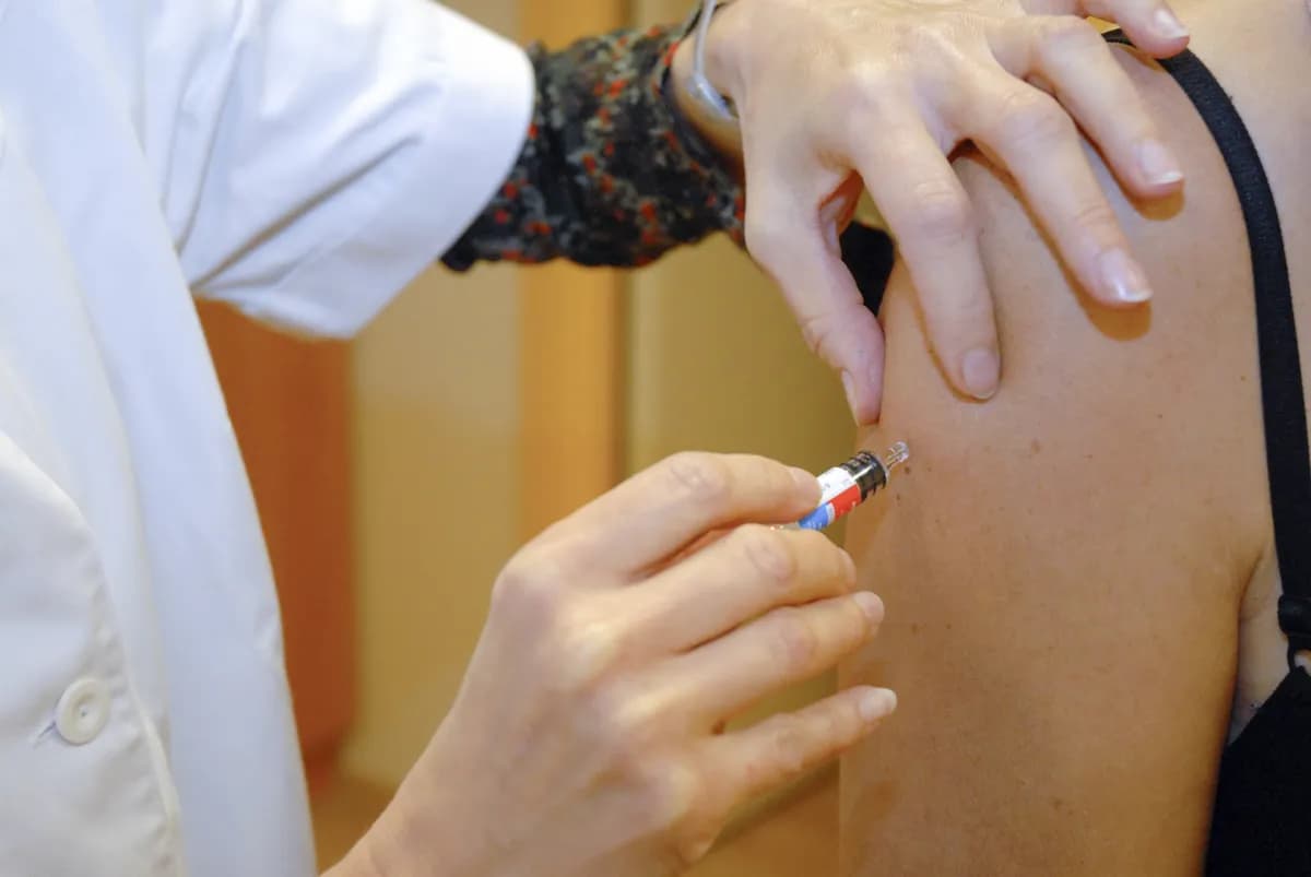 Västra Götaland Maternity Clinics Rapidly Increase Whooping Cough Vaccination