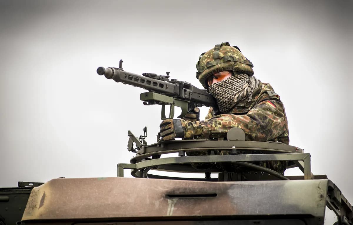 USA-Israel-operation dödar Irans högste ledare, utlöser regionalt krig