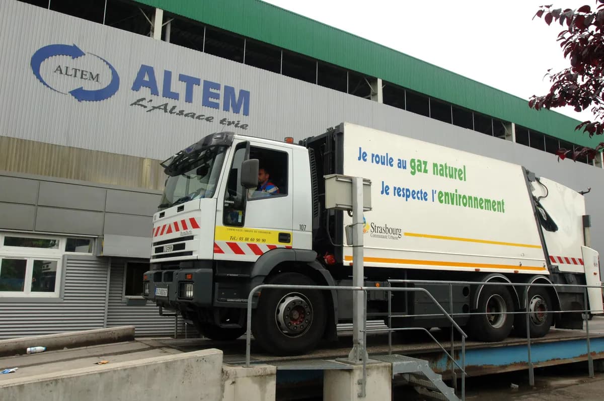 Englands fly-tipping ökar med 9% med hushållsavfall dominerande