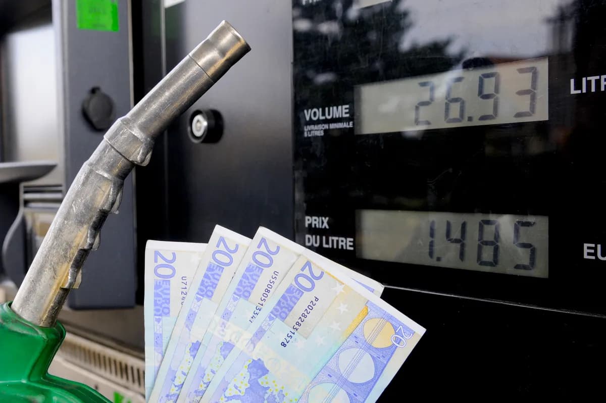 UK watchdog investigates fuel price hikes amid Middle East conflict