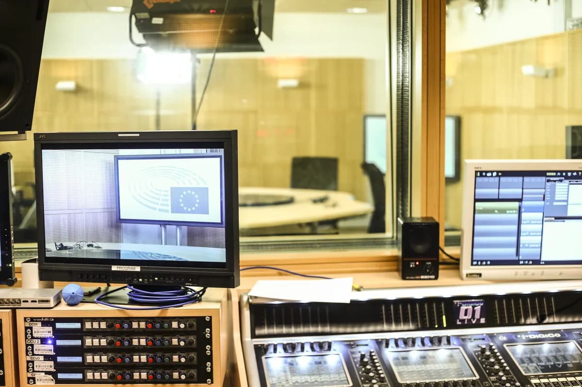 Vänsterpartiet debatterar att ta bort kravet på ministerposter i förhandlingar