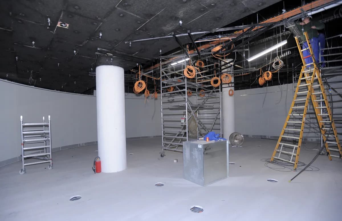 Växjö Nears Decision on New Swimming Hall as Current Hall's Fate Remains Unclear