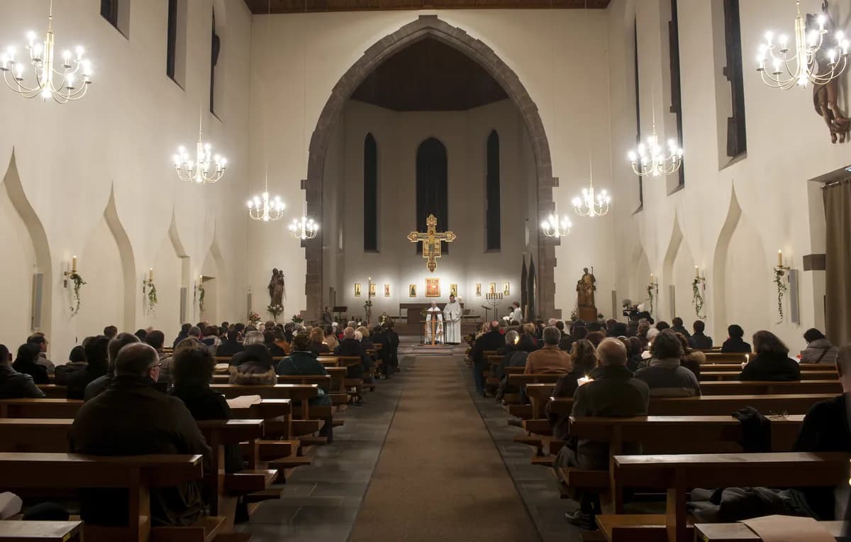 Konservativa anglikaner omstrukturerar och väljer ny ledare mitt i konflikter