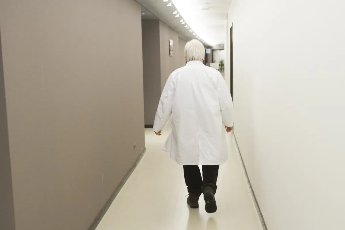 Sociala medier ökar medvetenheten om steroidavvänjning