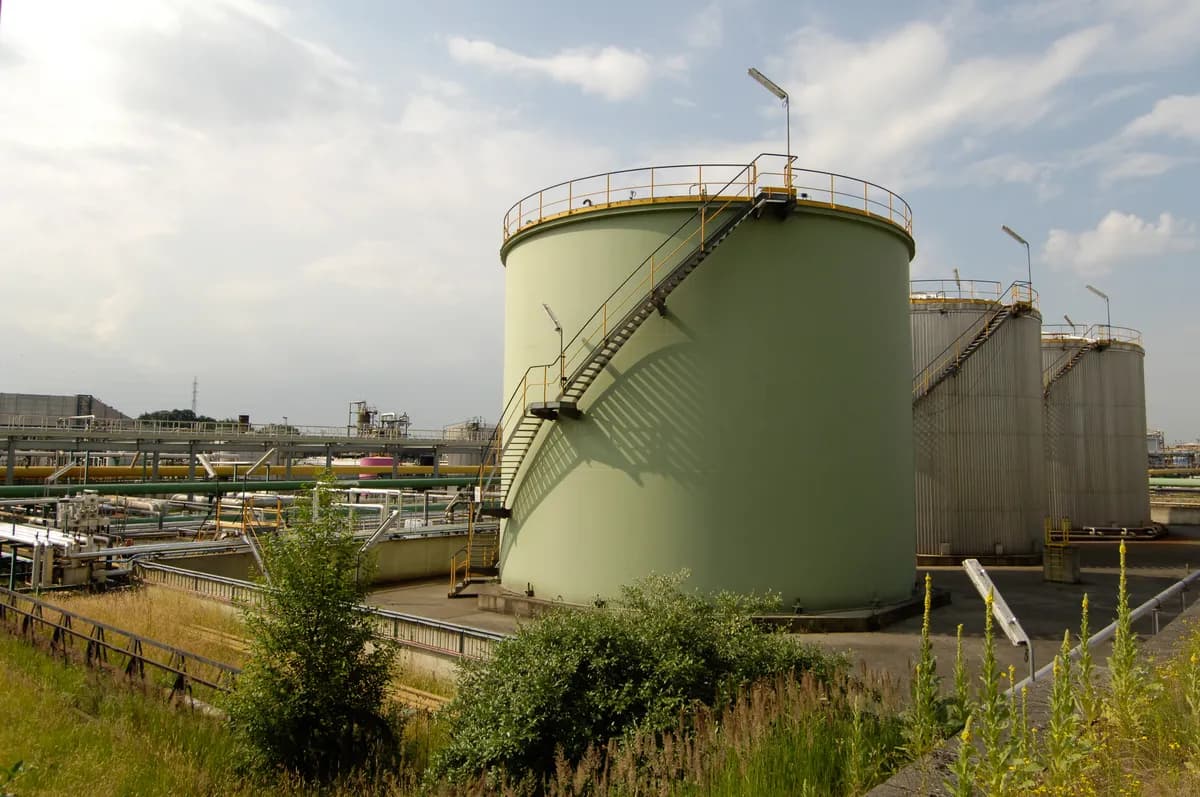 UK Prepares for 2030 Petrol and Diesel Vehicle Ban