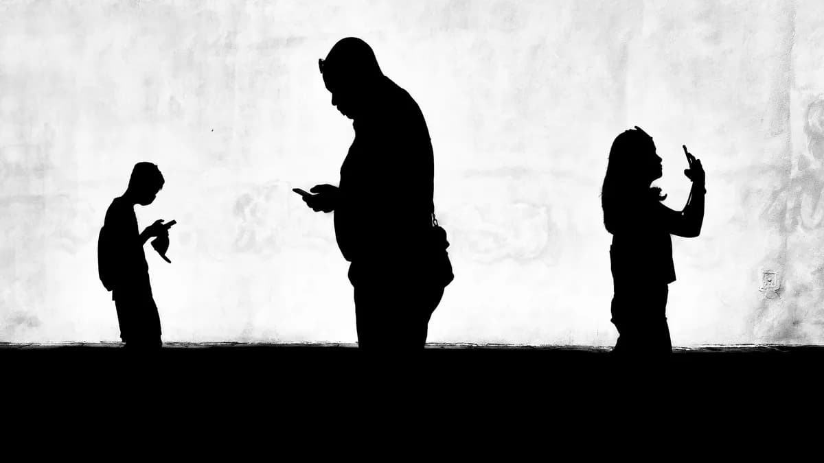 Swedish School Uses Algorithm-Cleansing Song in Social Media Detox