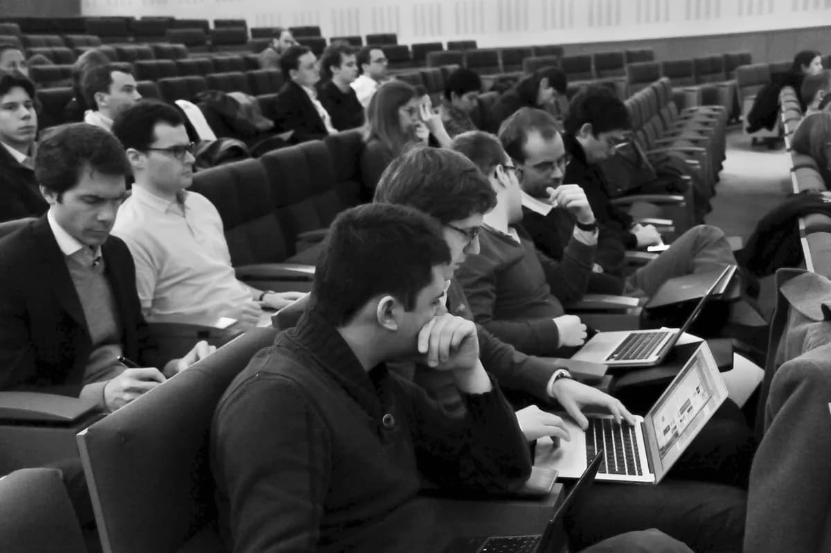 Simon Häggström's lectures boost student engagement in Östersund schools